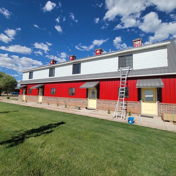 AF1QipM-ouuLYvGOHdqzPOjF1gR27KIjsawq4Zz2ns4D